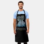 超自然的なウィンチェスターブラザーズ森林グラフィック エプロン (着用した状態)