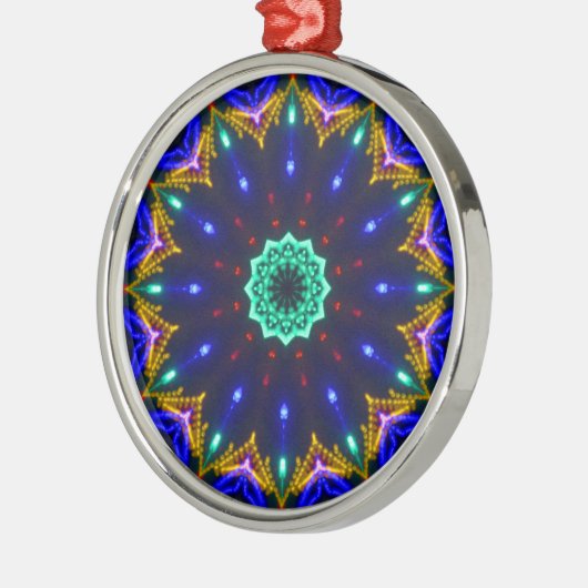 超越青万華鏡のように千変万化するパターンサークルホイール メタルオーナメント (左)