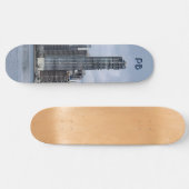 超高層ビルを使ってイニシャルを スケートボード (横)