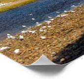 趣のある町インヴァネスのスカイラインと川 ポスター (角)