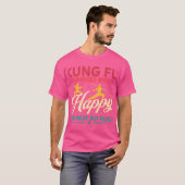 趣味は幸せにそれほど多くはない – Kung Fu Tシャツ (正面フル)