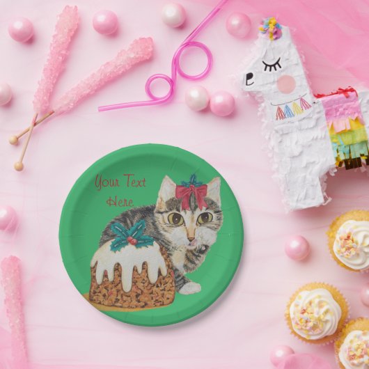 足のクリスマスを舐めているかわいい子ネコの灰色の虎猫 ペーパープレート (パーティー)