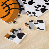 足のプリントの背景を持つ微笑の漫画のトラ ジグソーパズル (側面)