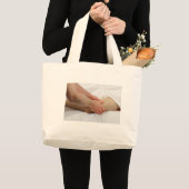 足のマッサージを持っている人 ラージトートバッグ (正面(商品))