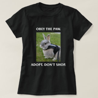 足の女性のティーに従って下さい Tシャツ