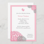 足を搭載するピンクおよび灰色のダリアのベビーシャワーの招待 招待状 (正面/裏面)