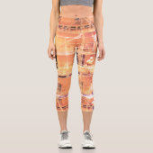 足場に乗った奇抜な人 カプリレギンス (正面)