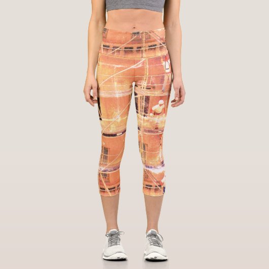 足場に乗った奇抜な人 カプリレギンス (正面)