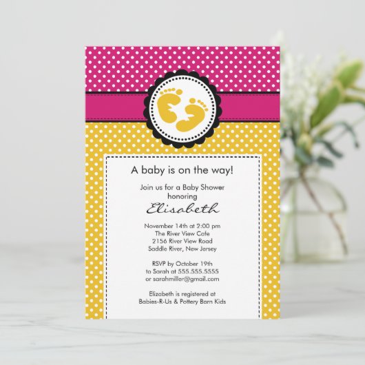 足跡のベビーシャワーの招待状の黄色の水玉模様 招待状 (スタンド正面)