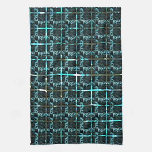 距離から、水色の魚のスケール、緊密なチェスを見る キッチンタオル (縦)