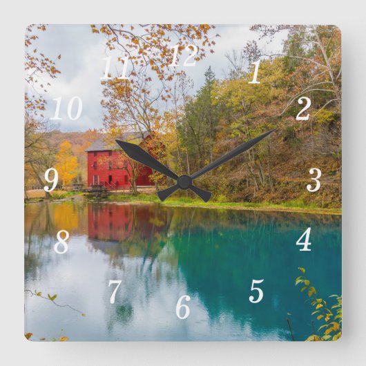 路地ローラーミル及び春壁時計 スクエア壁時計 (正面)