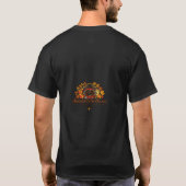 路地裏でピザを食べるアライグマが面白い Tシャツ (裏面)