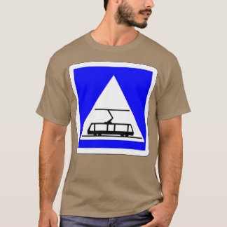 路面電車の交差点を示す Tシャツ