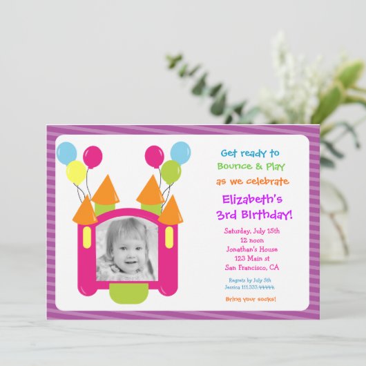 跳ね上がりの家の写真の誕生日の招待状 招待状 (スタンド正面)