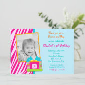 跳ね上がりの家の誕生日の招待 招待状 (スタンド正面)