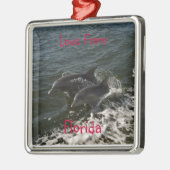 跳躍のイルカのオーナメント メタルオーナメント (左)