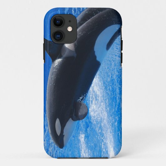 跳躍のシャチのクジラ Case-Mate iPhoneケース (裏面)