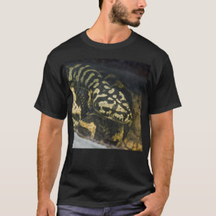 跳躍ピット毒蛇 Tシャツ