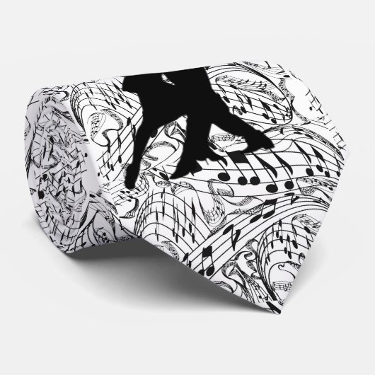 踊りのカップルが付いている黒い音楽ノート ネクタイ (ロール)