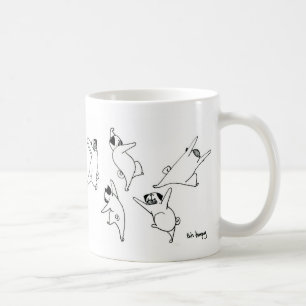 踊りのパグ コーヒーマグカップ