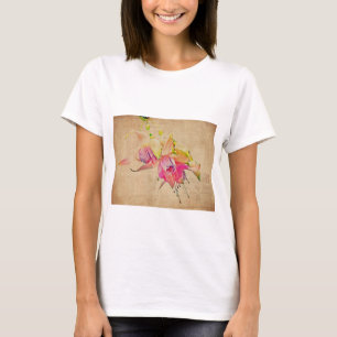 踊りの風 – 明るい赤紫色の花 Tシャツ