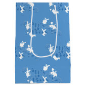 踊りバニー男の子だ!ブルーベビーシャワー ミディアムペーパーバッグ (裏面)