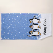 踊りペンギンデザイン ビーチタオル (正面)