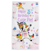 踊りユニコーンズ虹風パーソナライズされた船 スモールペーパーバッグ (正面)