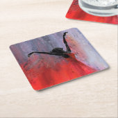 踊りレディーインレッド – 抽象芸術オリジナル絵画ズ スクエアペーパーコースター (アングル)