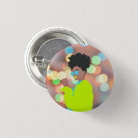 踊り女王。 缶バッジ (正面&裏面)