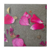 踊り花びらIV タイル (正面)