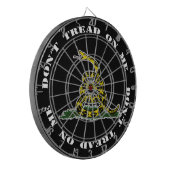 踏まないで下さい私で投げ矢板(黒)を ダーツボード (正面左)