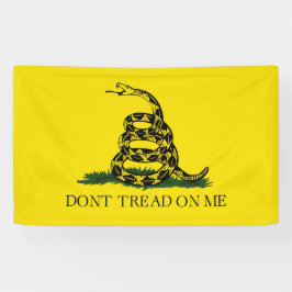 踏み付けない 横断幕