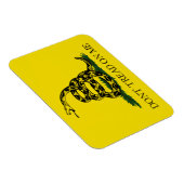 踏み付けるな マグネット (右側)