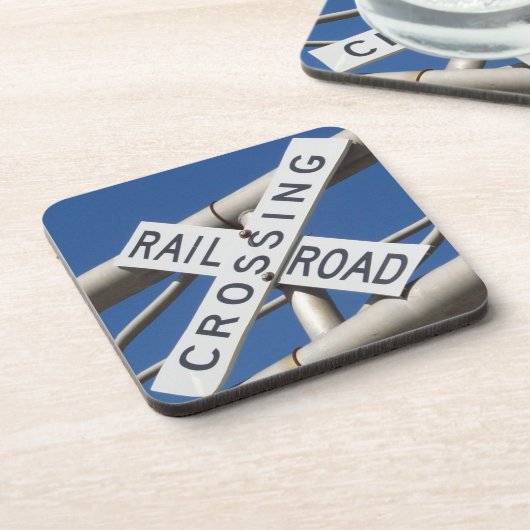 踏切 コースター (左側)