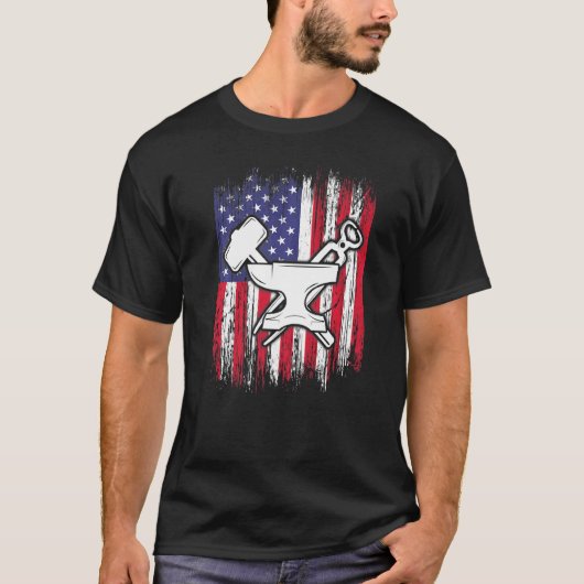 蹄鉄工の馬の蹄のトリミング用蹄鉄 馬の装蹄 _3 Tシャツ (正面)