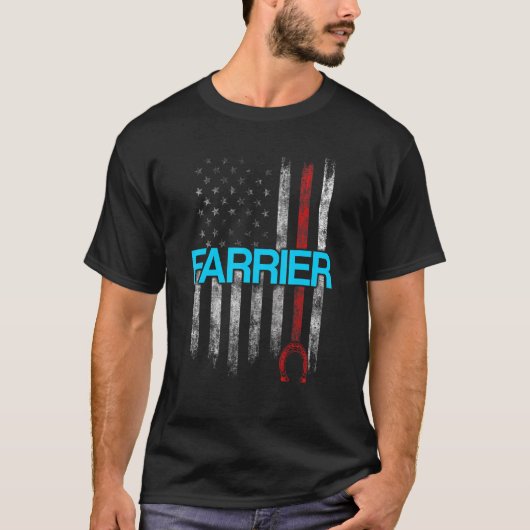 蹄鉄工の馬の蹄の手入れと蹄鉄打ち Tシャツ (正面)