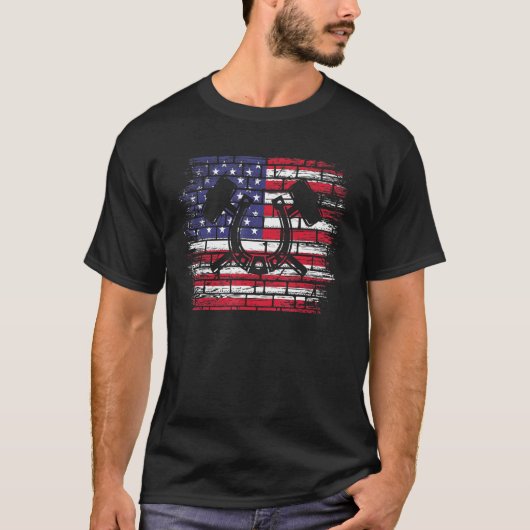 蹄鉄工馬の蹄のトリミング馬蹄鉄_49 Tシャツ (正面)