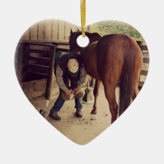 蹄鉄工-美しい馬の写真のひづめのトリム セラミックオーナメント (正面)