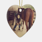 蹄鉄工-美しい馬の写真のひづめのトリム セラミックオーナメント (左)