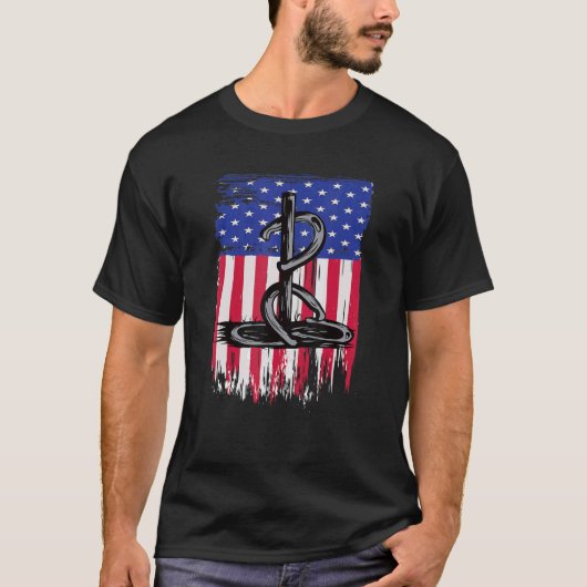 蹄鉄投げピッチャー投手アメリカ国旗 Tシャツ (正面)