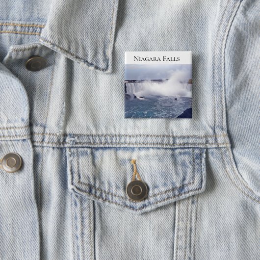 蹄鉄滝 缶バッジ (インサイチュ)