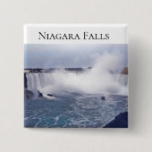 蹄鉄滝 缶バッジ (正面)