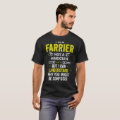蹄鉄職人の魔法使い 馬の蹄鉄打ち 馬の蹄切り Tシャツ (正面フル)
