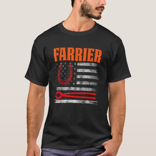 蹄鉄職人 馬の蹄鉄削蹄 馬蹄削蹄 39 Tシャツ (正面)