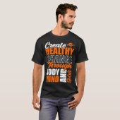身体・心・精神を通して健康的な変化を創造する Tシャツ (正面フル)
