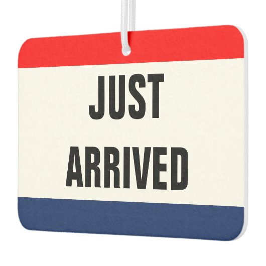 車が到着したプロモーションサイネージのカスタマイズ カーエアーフレッシュナー (左)