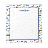 車とトラックを動かす小さな男の子の物 ノートパッド (正面)