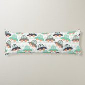 車と多くの車の抱き枕 ボディピロー (正面)