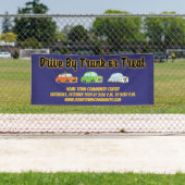 車のトランクまたは治療によるハロウィーンのドライブ 横断幕 (インサイチュ)